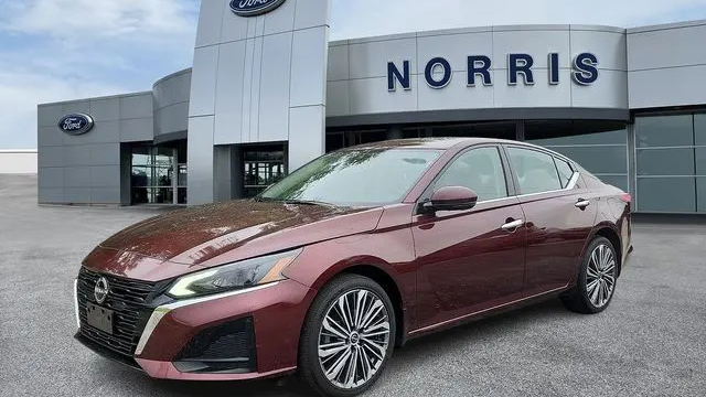2023 Nissan Altima 2.5 SL