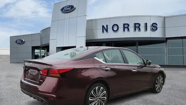 2023 Nissan Altima 2.5 SL