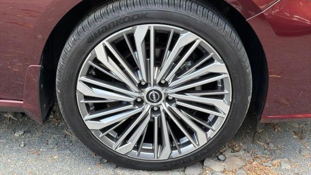2024 Nissan Altima 2.5 SL