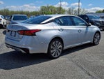 2023 Altima Thumbnail 6