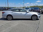 2023 Altima Thumbnail 7