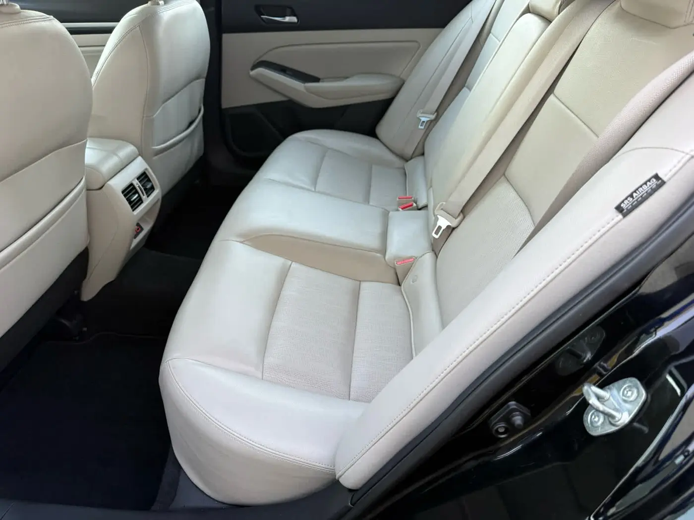 2019 Nissan Altima - $14,399