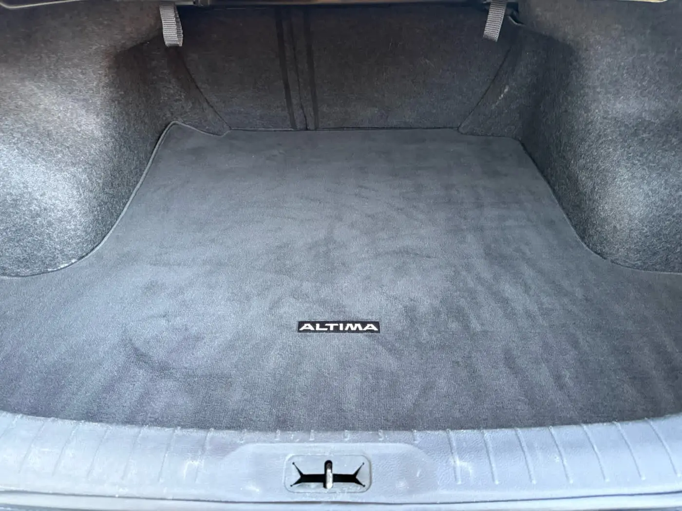 2019 Nissan Altima - $14,399