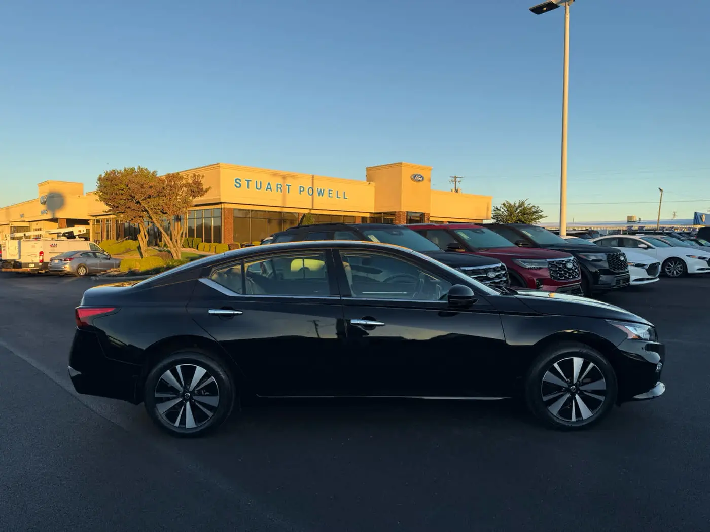 2019 Nissan Altima - $14,399