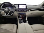 2020 Altima Thumbnail 9