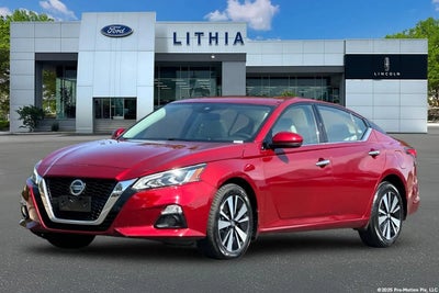 Photo of a 2022 Nissan Altima AWD 2.5 SL 4DR Sedan for sale