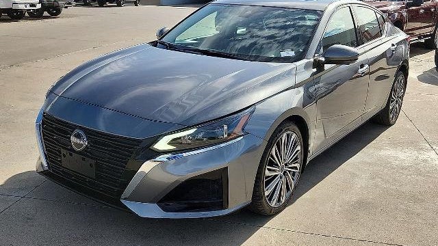 Preowned 2023 Nissan Altima 2.5 SL for Sale