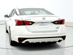 2023 Altima Thumbnail 8
