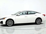 2023 Altima Thumbnail 10