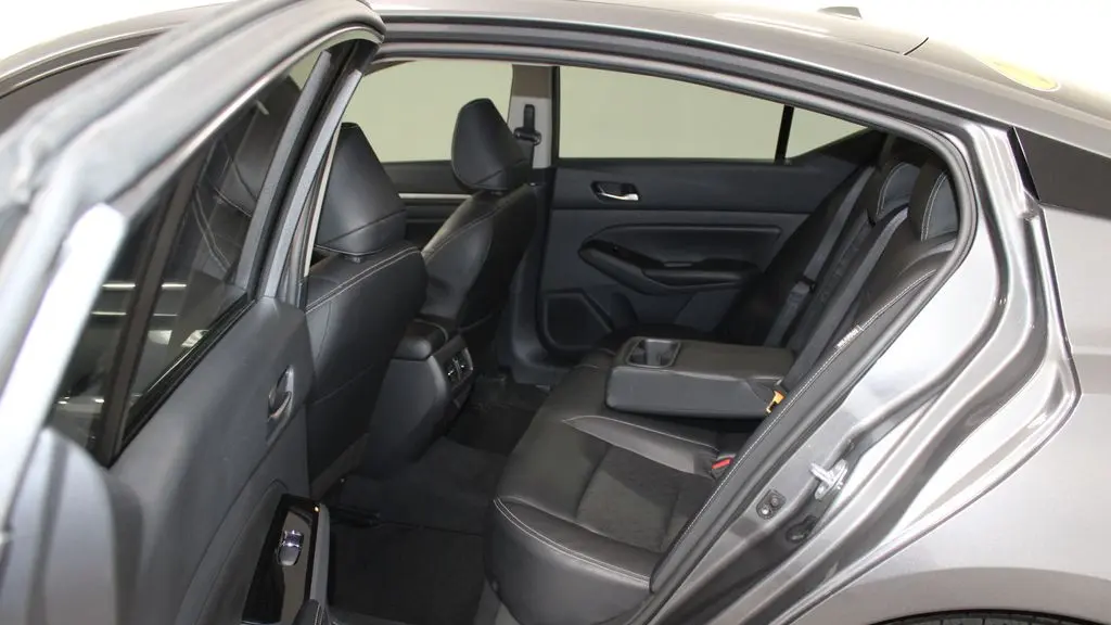 2024 Nissan Altima 2.5 SL