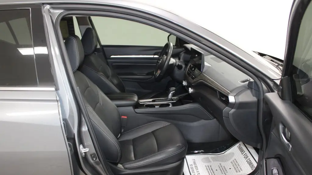 2024 Nissan Altima 2.5 SL
