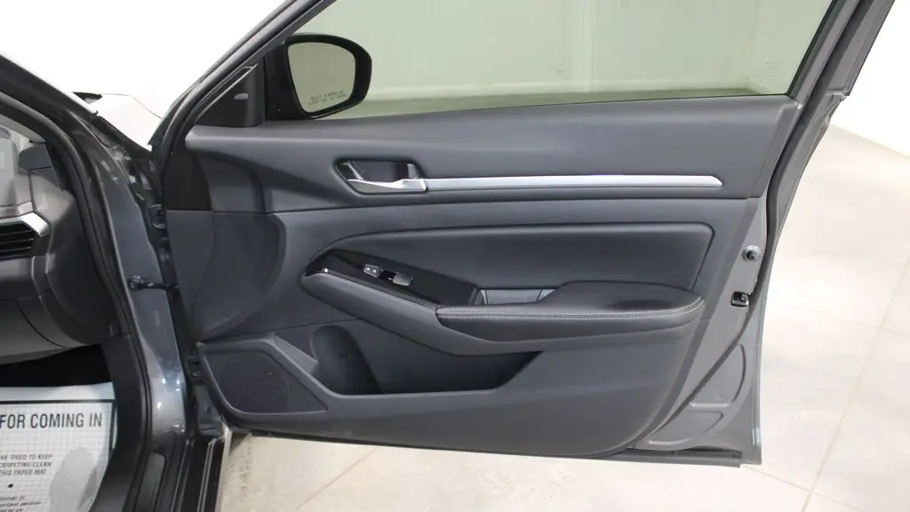 2024 Nissan Altima 2.5 SL