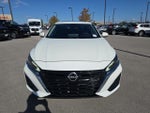 2023 Altima Thumbnail 8
