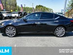 2023 Altima Thumbnail 4