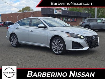 Photo of a 2025 Nissan Altima AWD 2.5 SL 4DR Sedan for sale