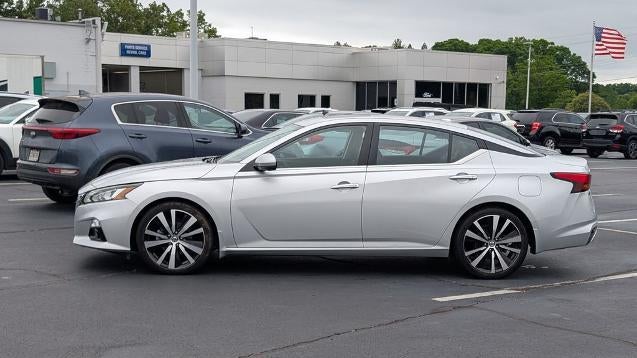 2020 Nissan Altima 2.5 Platinum