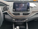 2020 Altima Thumbnail 18