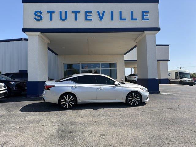 2020 Nissan Altima
