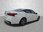 2019 Altima Thumbnail 2
