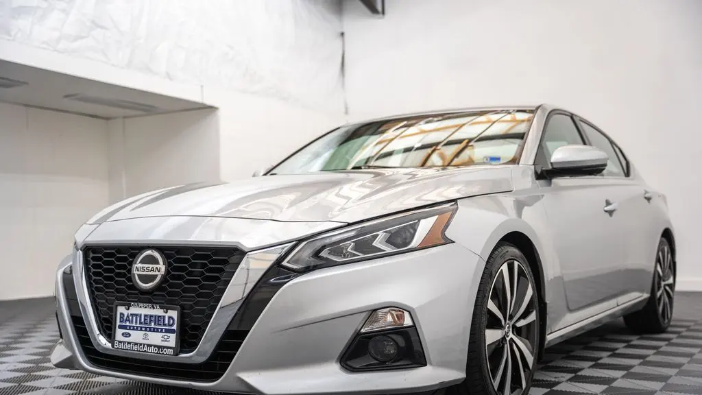 2020 Nissan Altima 2.5 Platinum