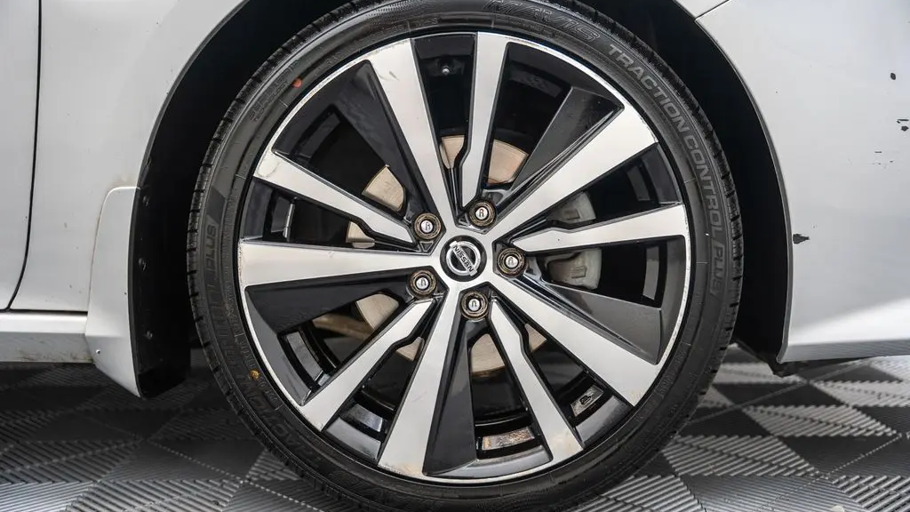 2020 Nissan Altima 2.5 Platinum