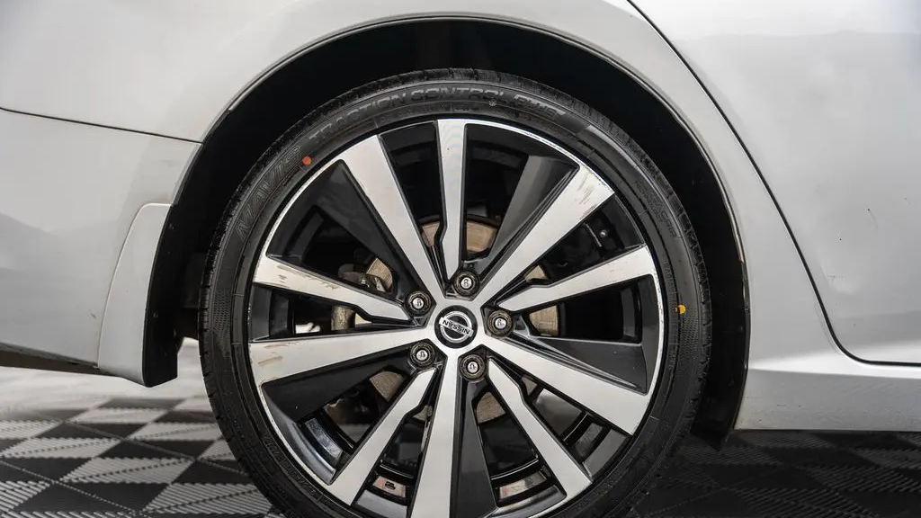 2020 Nissan Altima 2.5 Platinum