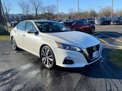 2019 Nissan Altima 2.5 Platinum 4DR Sedan