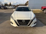 2019 Altima Thumbnail 2