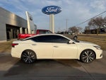 2019 Altima Thumbnail 6