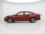2021 Altima Thumbnail 3