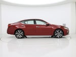 2021 Altima Thumbnail 7