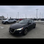 2020 Altima Thumbnail 4