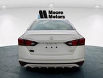 2022 Altima Thumbnail 4