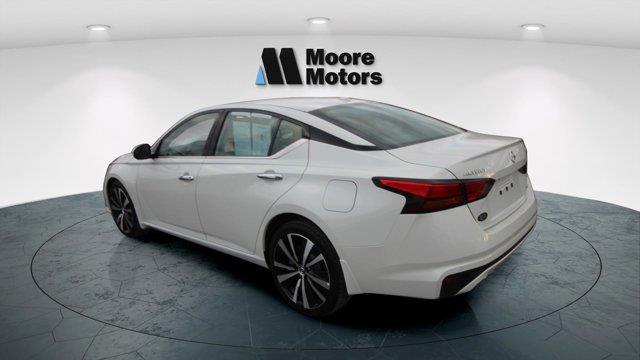 2022 Nissan Altima 2.5 Platinum