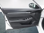 2022 Altima Thumbnail 16