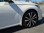 2021 Altima Thumbnail 12