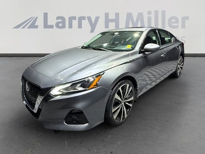 Photo of a 2021 Nissan Altima AWD 2.5 Platinum 4DR Sedan for sale