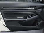 2022 Altima Thumbnail 16