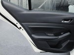 2022 Altima Thumbnail 17