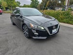 2021 Altima Thumbnail 1