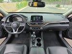 2021 Altima Thumbnail 11