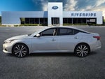 2021 Altima Thumbnail 4