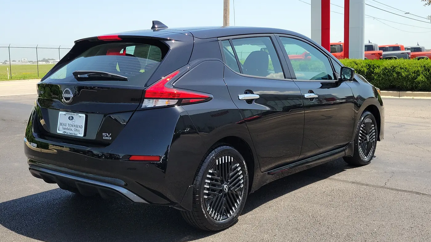 2024 Nissan LEAF SV PLUS