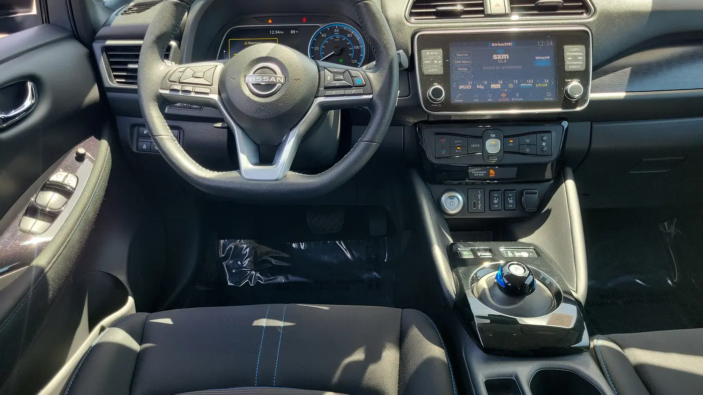 2024 Nissan LEAF SV PLUS
