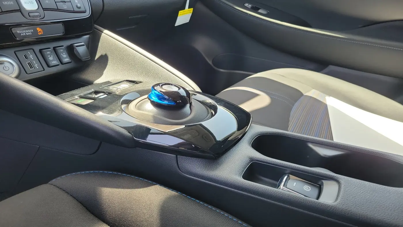 2024 Nissan LEAF SV PLUS