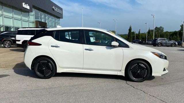 2023 Nissan LEAF SV PLUS