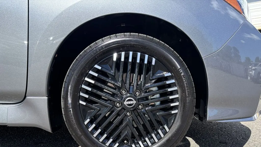 2024 Nissan LEAF SV PLUS