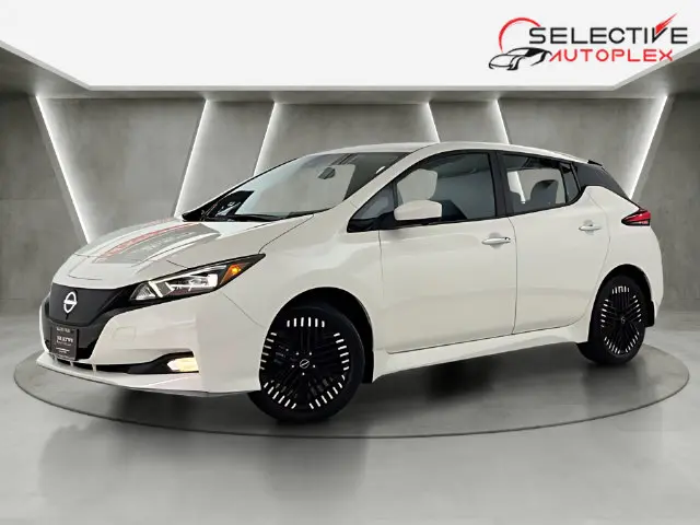 2025 Nissan LEAF