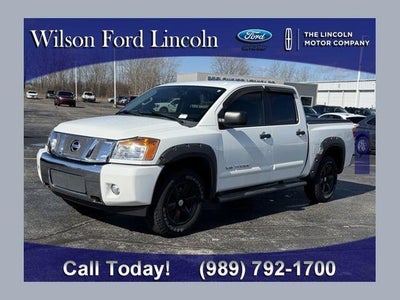 Photo of a 2014 Nissan Titan 4X4 SV 4DR Crew Cab SWB Pickup for sale