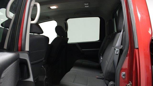 2013 Nissan Titan SV